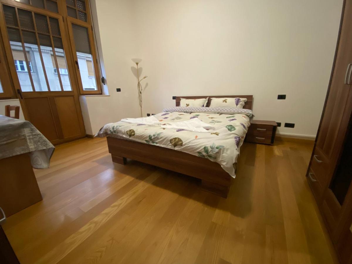 Apartament Piata Victoriei Timisoara Apartman Kültér fotó